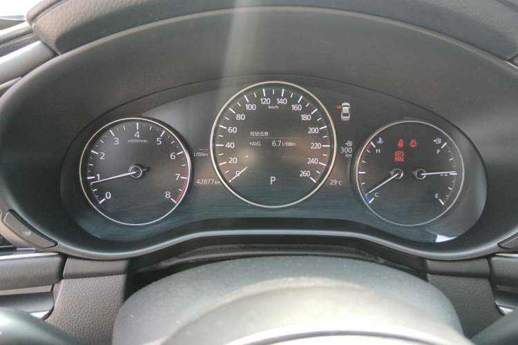 Used Mazda 3 Axela 2021 2.0L Automatic Zhiqing Edition