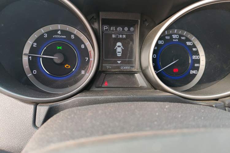 Used CHANGAN OSHAN COS5 2021 1.6L CVT Luxury Model
