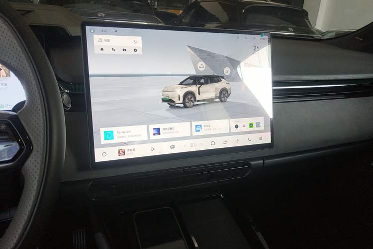 Used Lynk & Co 08 EM-P 2023 120km Long-Range Halo