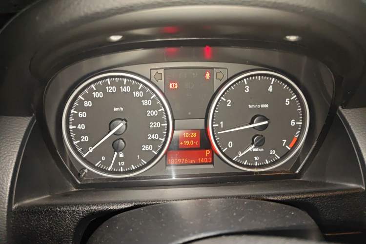 Used BMW X1 2013 sDrive18i Leading Model