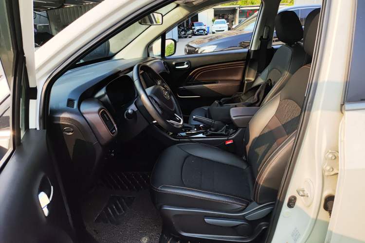 Used GAC Trumpchi GS3 2019 235T Automatic Elite Edition Left Front Seat