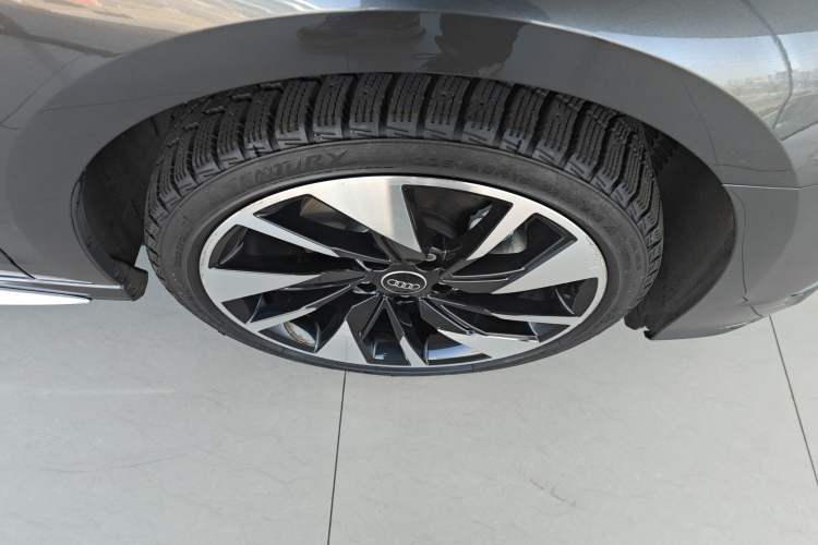 Used Audi A3 2023 Restyled A3L Limousine 35 TFSI Fashion Sport Edition Right Front Wheel Hub