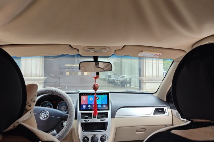 Used Buick Excelle 2013 1.5L Automatic Classic Model
