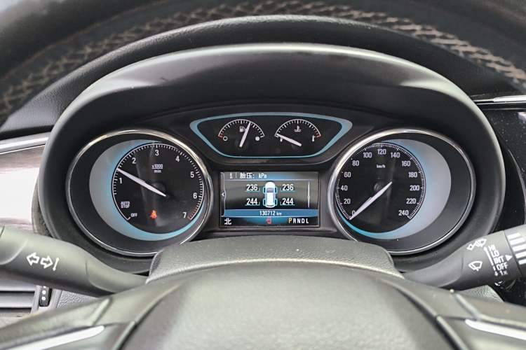 Used Buick Envision 2017 28T Four-Wheel Drive Elite Model
