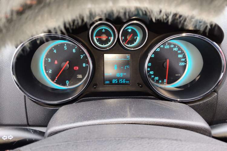 Used CHANGAN CS35 2015 1.6L Manual Luxury Model China IV Standard Instrument Cluster