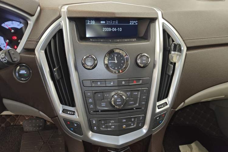 Used Cadillac SRX 2010 3.0L Luxury Edition Audio And AC Panel