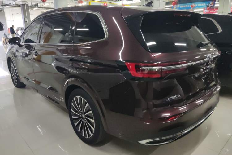 Used Volkswagen Viloran 2022 380TSI Prestige Edition
