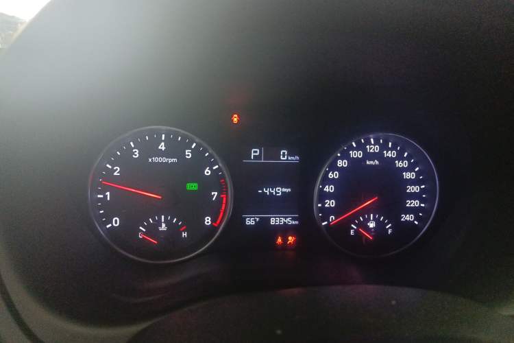 Used Hyundai Celesta 2020 1.6L Automatic GL Enjoyable Edition Instrument Cluster
