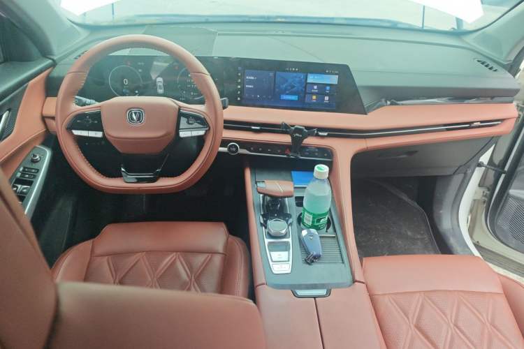 Used CHANGAN CS75 PLUS iDD 2023 ZhiDian iDD Smart Leading Model