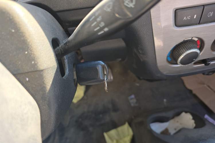 Used CHANGAN KAICHENG Taurus 2011 1.3L Standard Version
