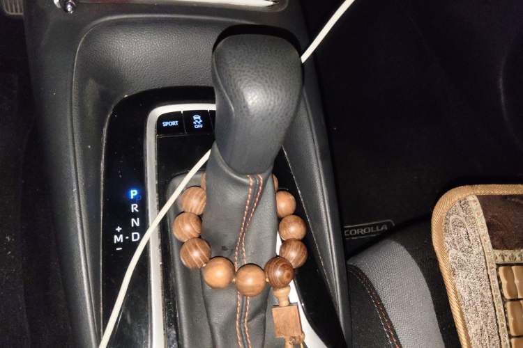Used Toyota Corolla 2021 1.2T S-CVT Pioneer Edition Gear Lever