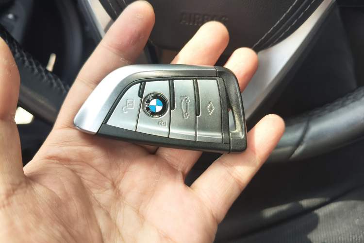 Used BMW 5 Series New Energy 2022 Updated Version 535Le Luxury Package
