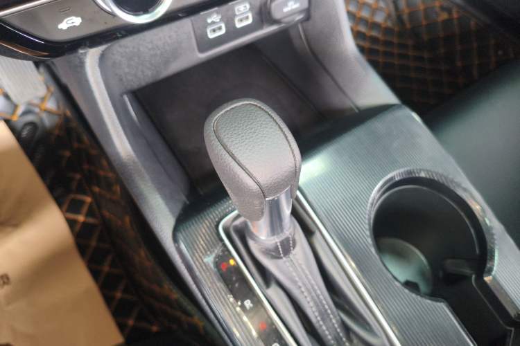 Used Honda Civic 2022 240TURBO CVT Dynamic Edition