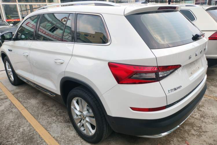 Used Skoda Kodiaq 2019 Facelifted TSI330 5-Seater Two-Wheel-Drive Luxury Enjoyment Edition China VI Standard