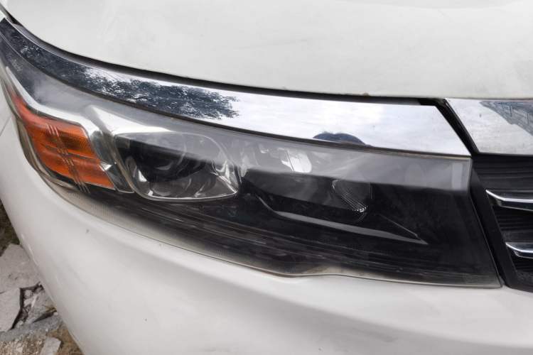 Used GAC Trumpchi GS3 2017 150N Manual Elite Edition Right Front Headlight