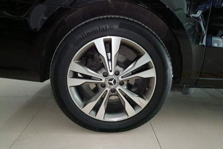 Used Mercedes-Benz V-Class 2018 V 260 Avantgarde Edition China V