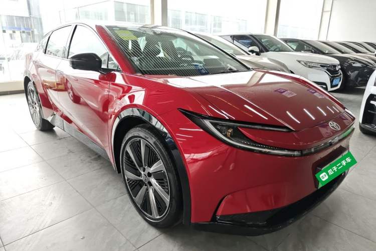 Used Toyota bZ5 2025 Model 550 PRO Front Right 45 Deg