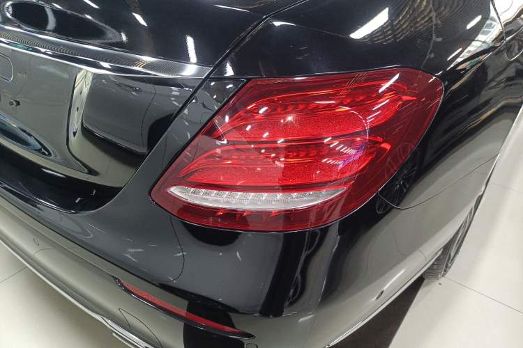 Used Mercedes-Benz E-Class 2016 E 300 L Stylish Model Exterior 3