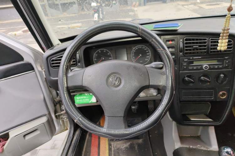 Used Volkswagen Jetta 2010 1.6L Partner Steering Wheel