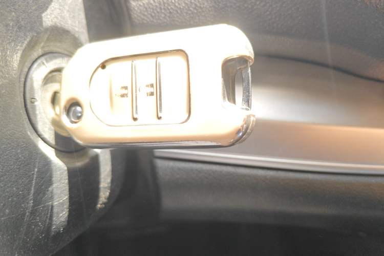 Used Honda CR-V 2016 2.0L two-wheel drive Urban Edition