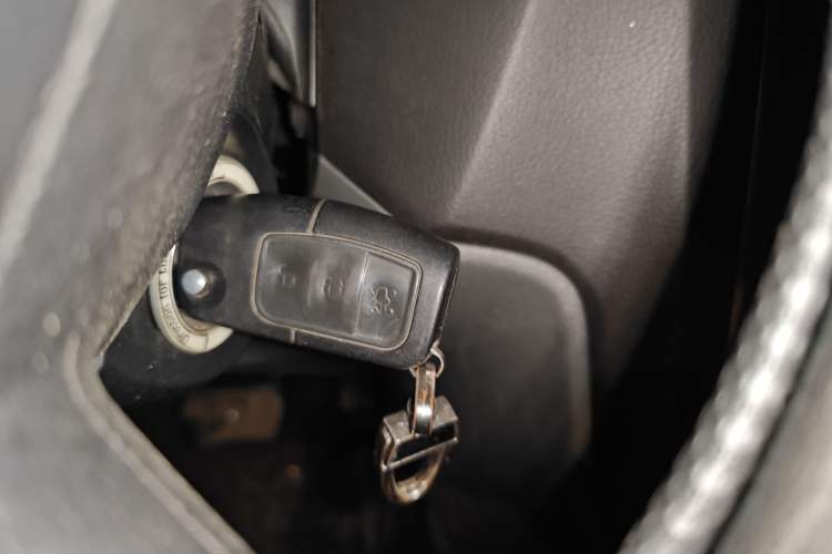 Used Ford Focus 2013 Hatchback Classic 1.8L Automatic Base Model
