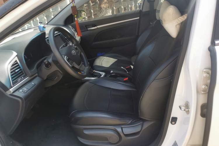 Used Hyundai Elantra (6th Generation / Lingdong) 2016 1.6L Automatic ZhiXuan – Elite Version
