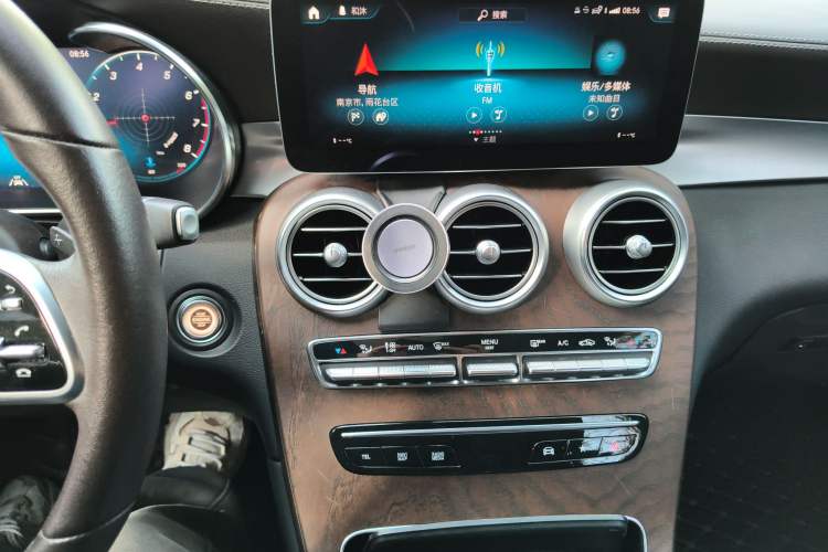 Used Mercedes-Benz GLC 2022 GLC 300 L 4MATIC Dynamic Edition Prestige Model