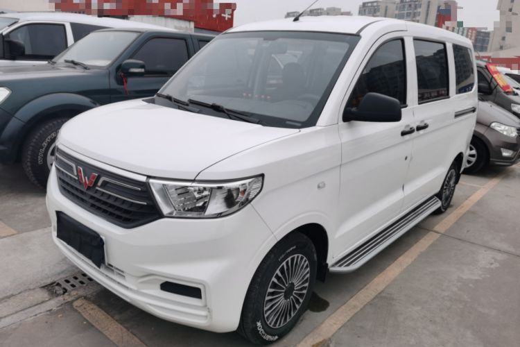 Used Wuling Hongguang V 2022 1.5L Jingqu Edition Electric-Assist LAR