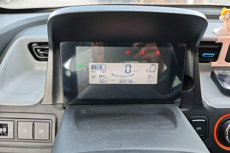 Used Wuling Hongguang MINIEV 2022 Easy Version Lithium Iron Phosphate
