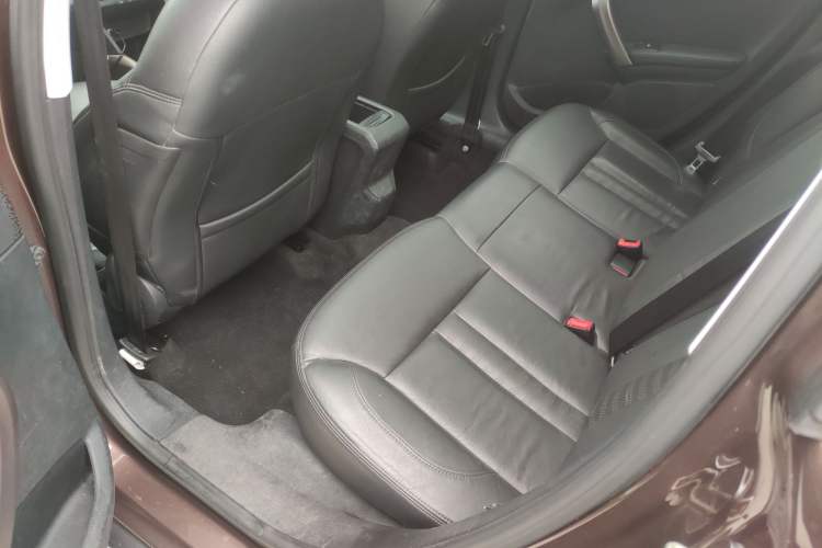 Used Peugeot 2008 2014 1.6L Automatic Navigation Edition Left Rear Seat