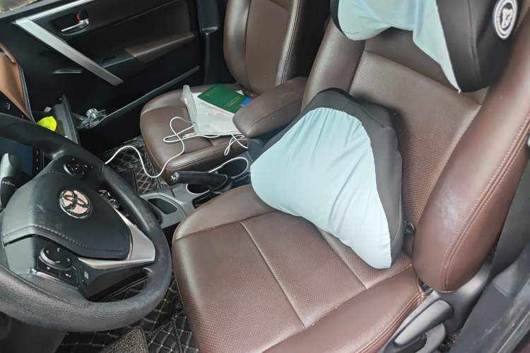 Used Toyota Levin Hybrid E+ 2019 1.8L GS E-CVT Elite Model with Sunroof
