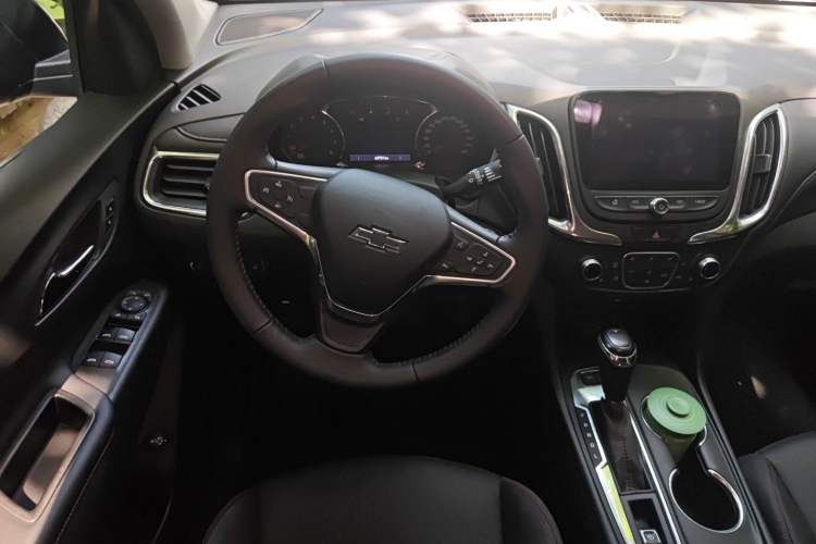 Used Chevrolet Equinox 2019 Redline 550T Automatic All-Wheel-Drive RS Model China VI Standard