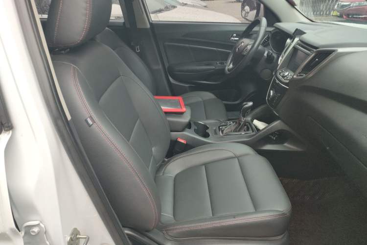 Used Changan CS75 2016 1.8T Automatic Elite Model China V Standard