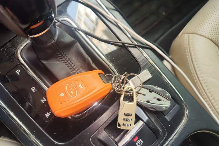 Used Subaru Outback 2016 2.5i Sport Navigation Edition Vehicle Key