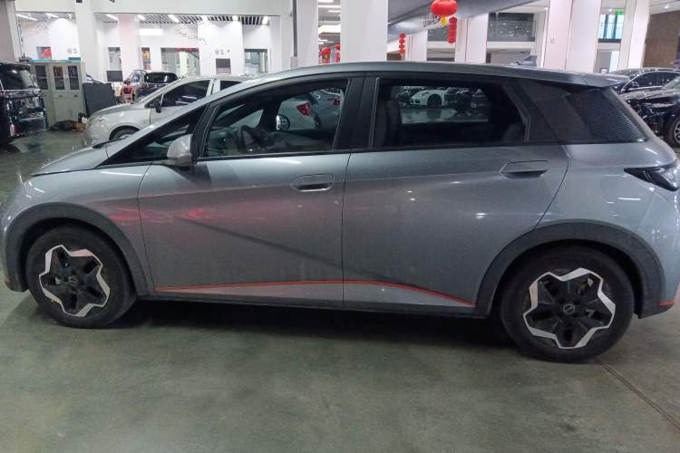 Used BYD Dolphin 2021 405 km Fashion Edition
