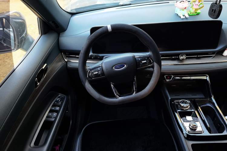 Used Ford Equator Sport 2022 Facelift EcoBoost 170 Prestige Model