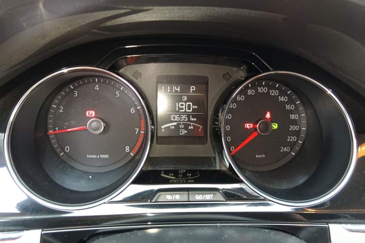 Used Volkswagen Bora 2015 Value Edition 1.6L Automatic Comfort Version