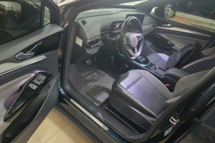 Used Volkswagen ID.4 CROZZ 2022 Long-Range Lite PRO Edition
