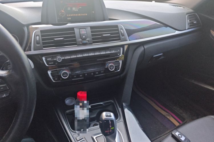 Used BMW 3 Series 2017 320Li Fashion Model Audio And AC Panel