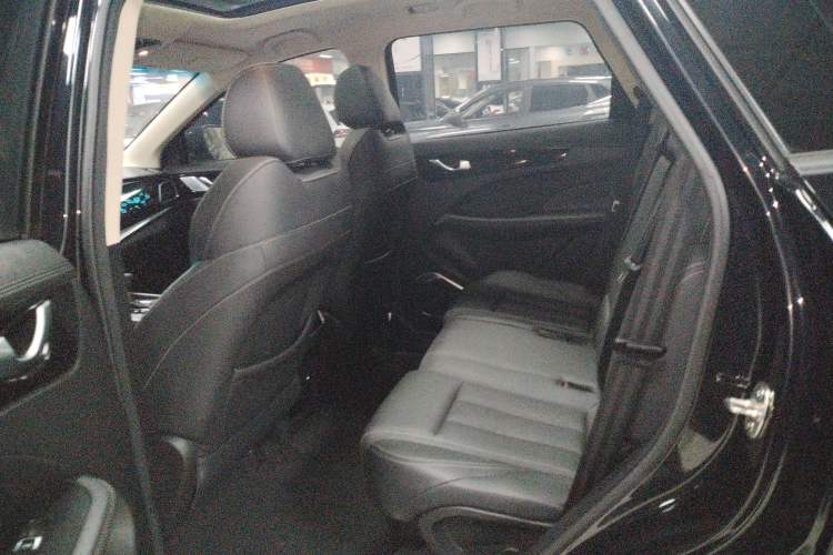 Used JETOUR X90 2019 1.6T DCT Luxury Touring Edition 7 Seats China VI Standard Left Rear Seat