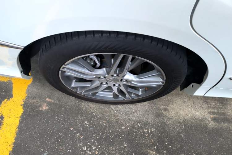 Used Honda Elysion 2019 2.0L Hybrid Luxury Edition