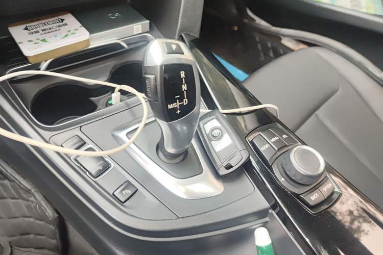 Used BMW 3 Series 2017 320Li Fashion Model
