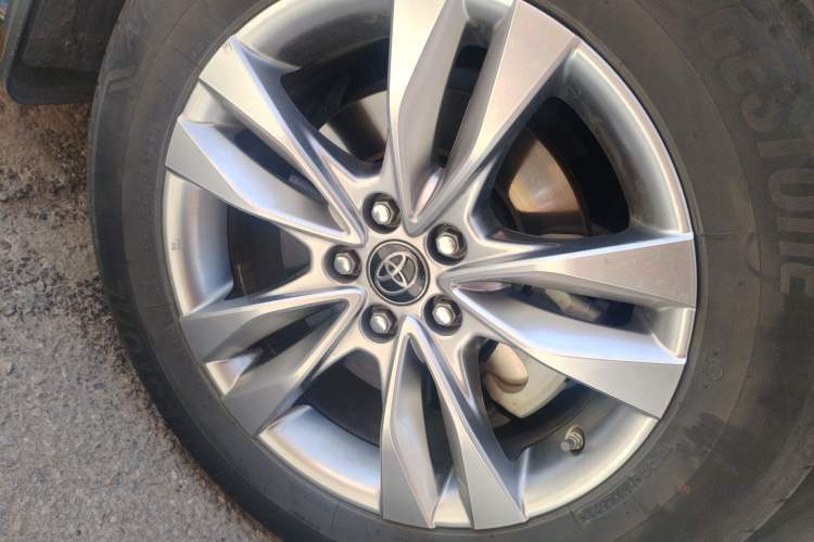 Used Toyota SIENNA 2021 2.5L Hybrid Platinum Edition
