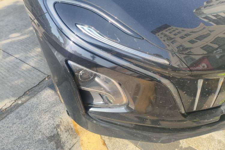 Used Hongqi E-QM5 2022 431 km Charge & Enjoy Edition