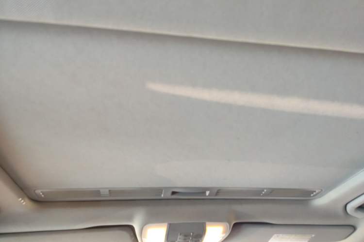 Used Mercedes-Benz C-Class 2013 C 180 Classic Grand Edition
