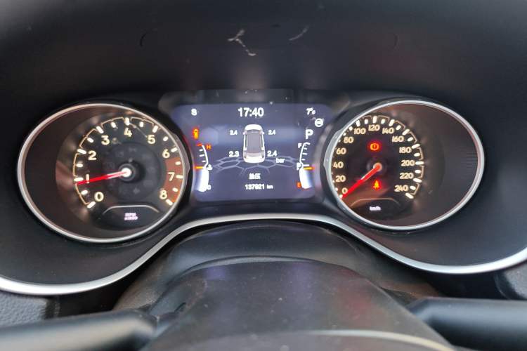 Used Jeep Compass 2019 200T Automatic Family Edition - Connected Large Screen Version