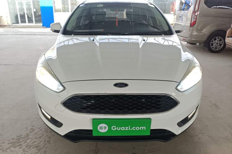 Used Ford Focus 2017 Hatchback 1.6L Automatic Comfort Plus SmartDrive Edition
