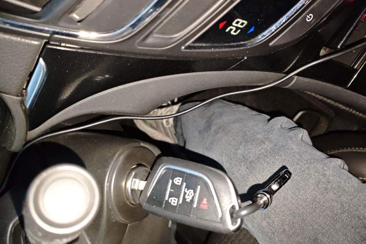 Used Buick Regal 2015 1.6T Leading Technology Model Vehicle Key