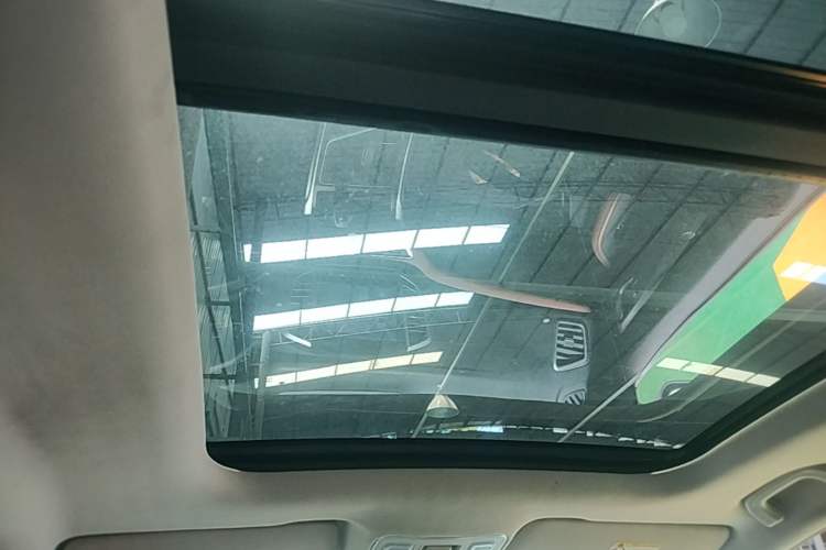 Used Geely Auto Vision X6 2018 1.4T CVT 4G Connected Flagship Edition
