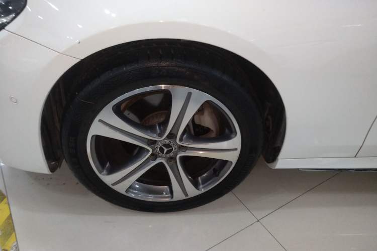 Used Mercedes-Benz E-Class 2016 E 200 L Sport Edition
